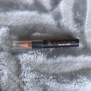 Anastasia Beverly Hills eyebrow base